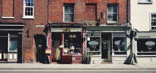 Franchise commerce de proximité : épicerie, pressing, tabac