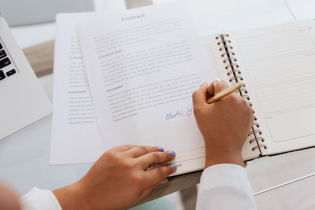 Lire le DIP avant de signer un contrat de franchise Lire le DIP avant de signer un contrat de franchise